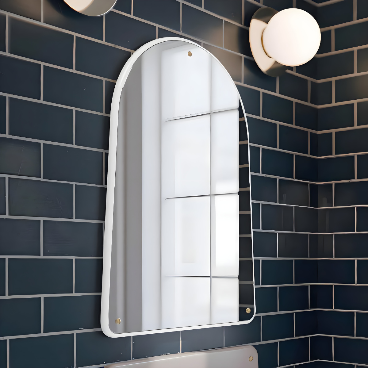 Heritage mirror white