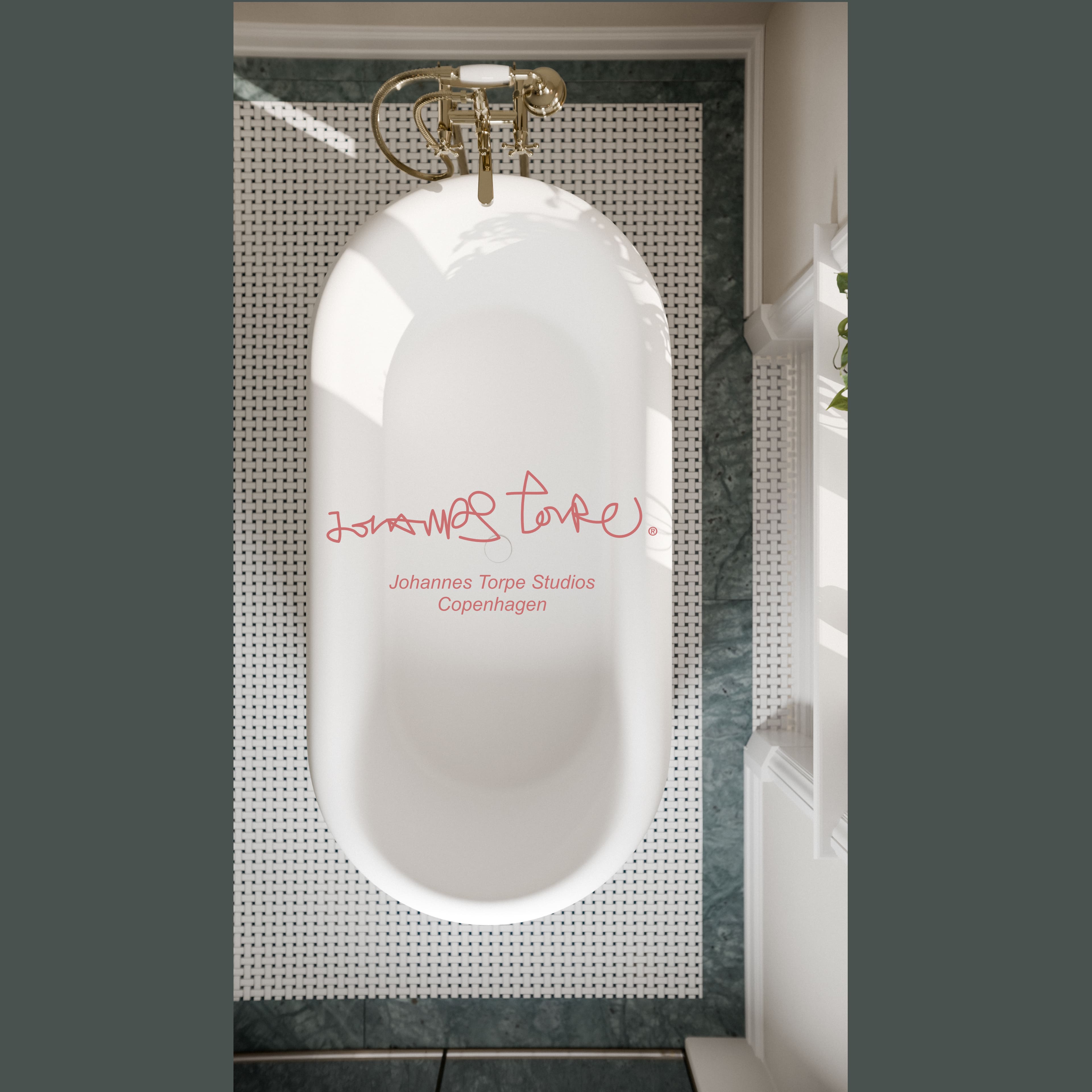 Heritage White bathtub