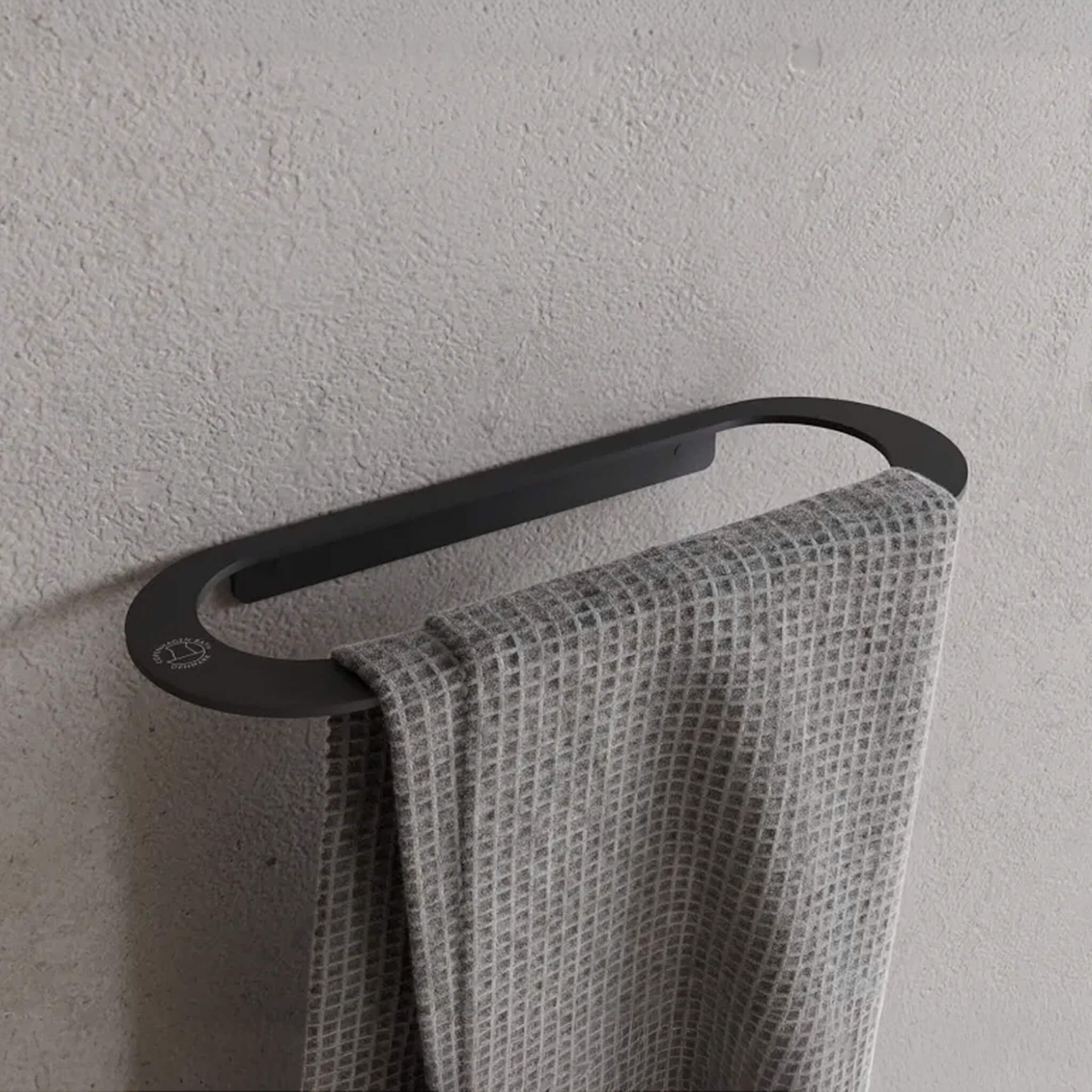 CB 100 - Handtuchhalter 28